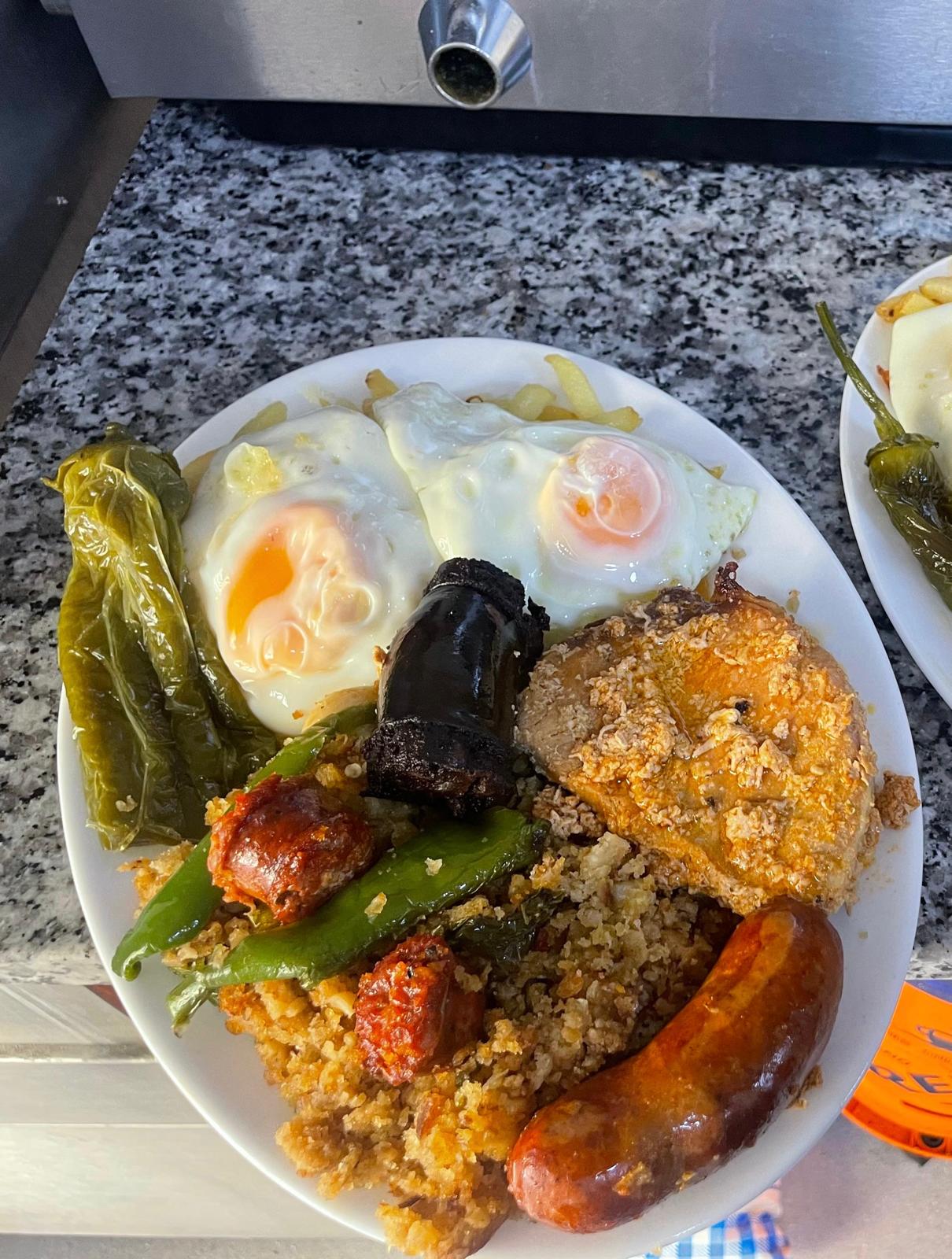 plato-de-los-motes